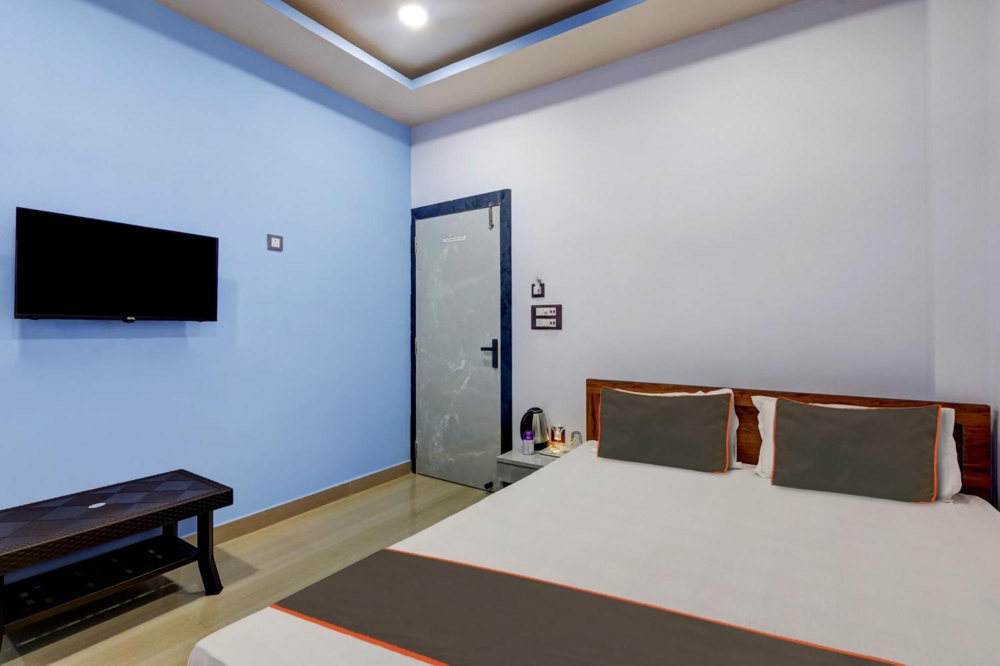 Collection O Ashirbad Lodge Guwahati Exteriör bild